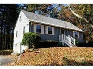 222 Oak St, Uxbridge, MA 01569
