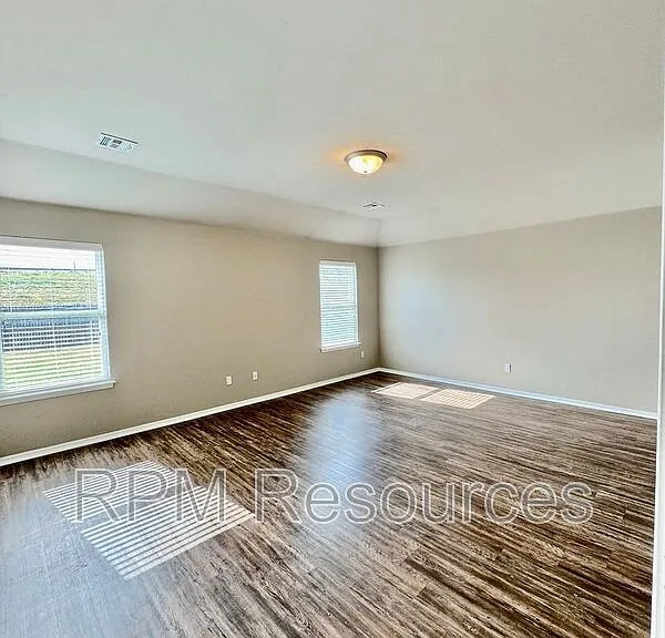 2920 Cider Mill Ln — Photo 16