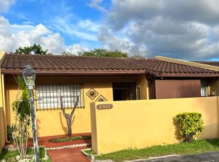 8527 SW 148th Pl, Miami, FL 33193