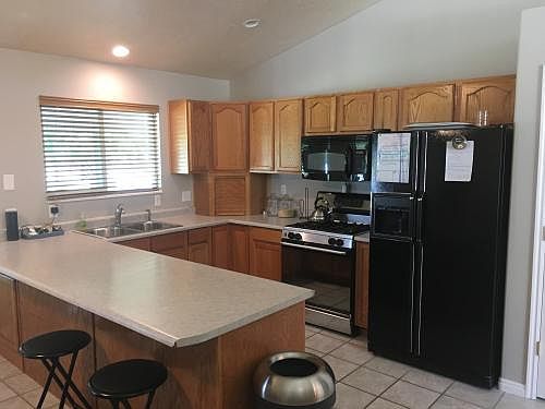 2nd image of 10199 S Burnby Ln