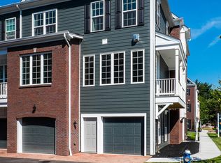 890 Elmhurst Way, Sewickley, PA 15143