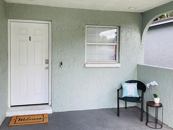 Front Porch Sitting Area