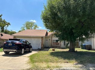 627 Cypressgreen Dr, San Antonio, TX 78245