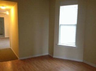 2355 W Grand Ave APT 3W, Chicago, IL 60612