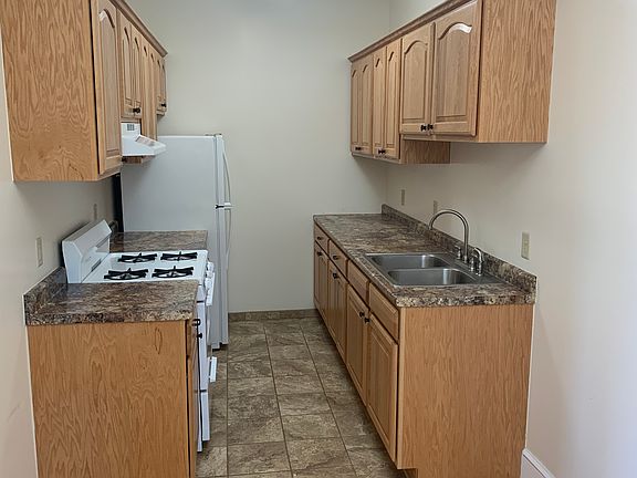 4th image of 145 Chatsworth St S APT 307