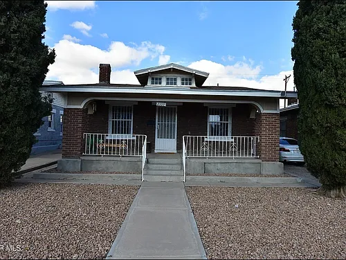 2109 E Yandell Dr Photo 1