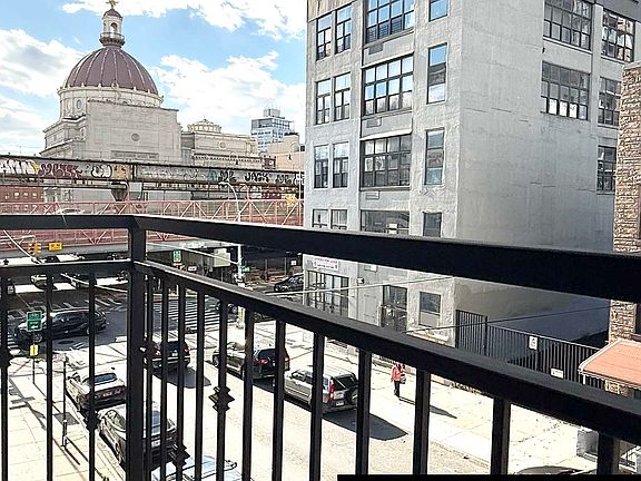 3rd image of 801 Driggs Ave #2