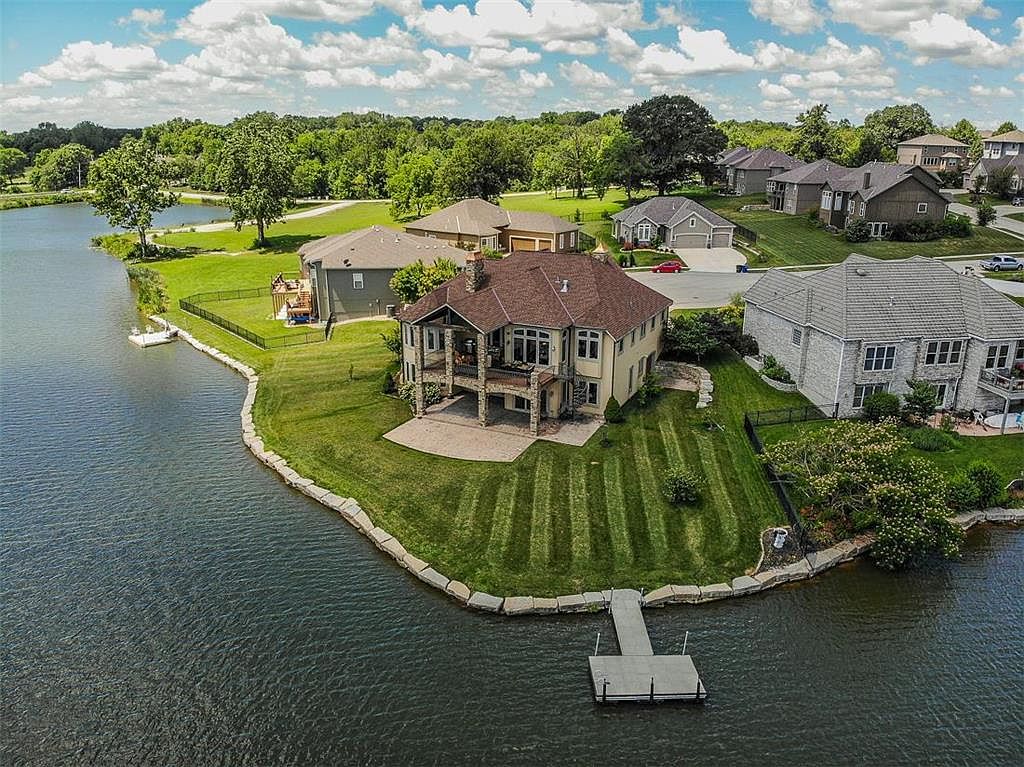 4803 N 124th Ct, Kansas City, KS 66109 Zillow