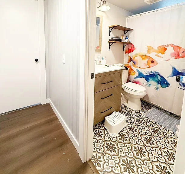 2110 Kent Ave W — Photo 9