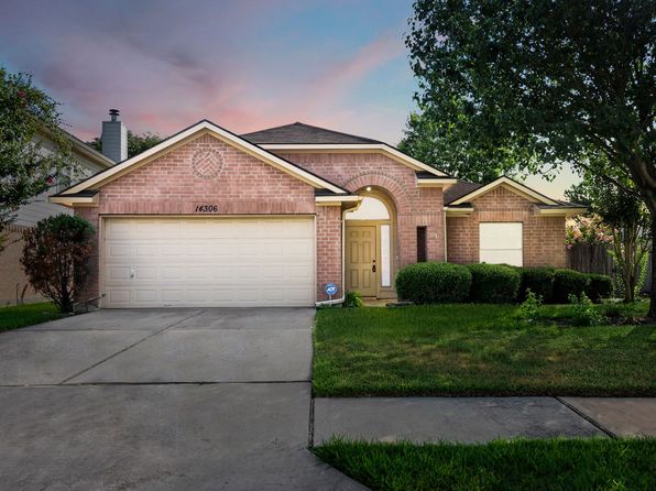14306 Pelican Marsh Dr