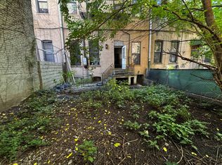 613 Woodward Ave #1A, Ridgewood, NY 11385