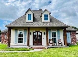 32172 Oak Landing Ave, Denham Springs, LA 70726