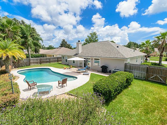 4th image of 2426 COOL SPRINGS Drive N