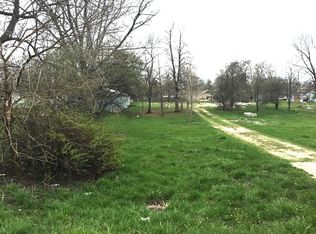 24743 W Rollins Rd, Round Lake, IL 60073