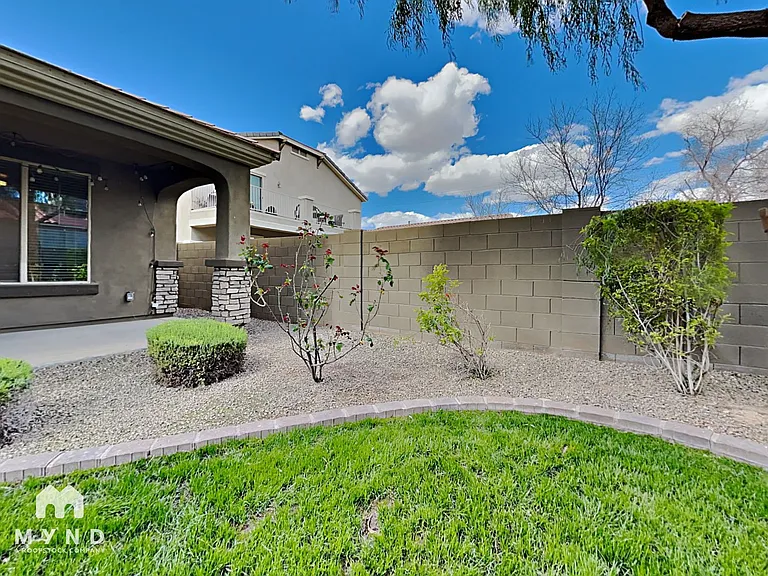 2639 N Walker Way — Photo 22
