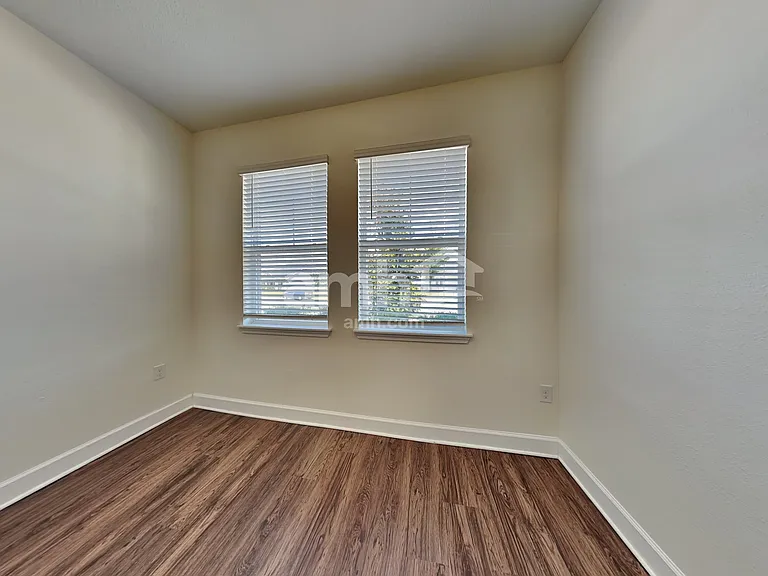 341 Pine Terrace Dr — Photo 14