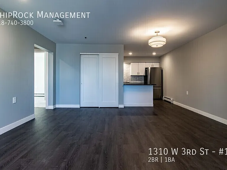 1310 W 3rd St #14 — Photo 6
