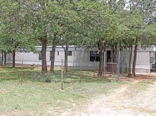 208 The Forest Rd, Dale, TX 78616