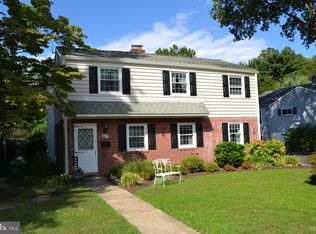 2057 Pleasant Ave, Glenside, PA 19038