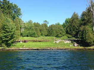 571 River Rd E, Ogdensburg, NY 13669