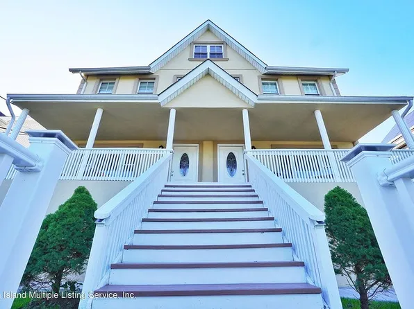80 Craig Ave, Staten Island, NY 10307