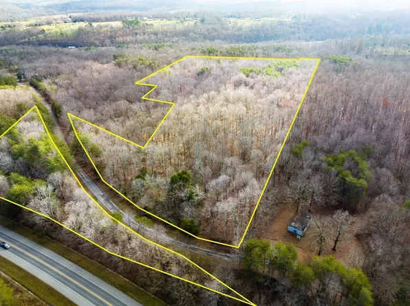 120 Old Highway 96, Burns, TN 37029
