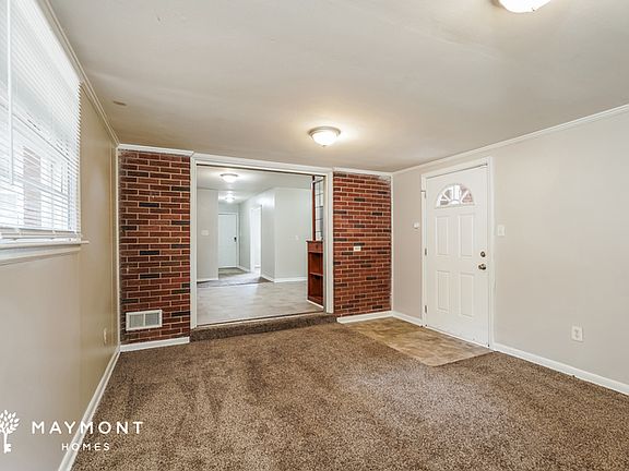3rd image of 2118 Cadden Rd