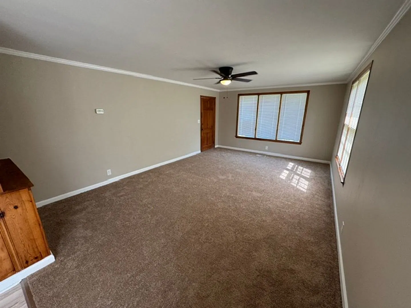 87 Sunset Drive — Photo 3