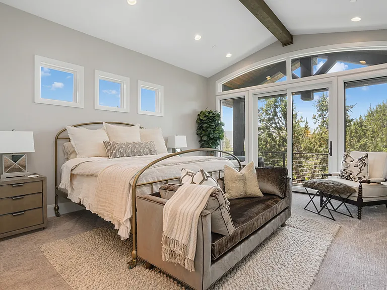 227 N Ibapah Peak Dr — Photo 21