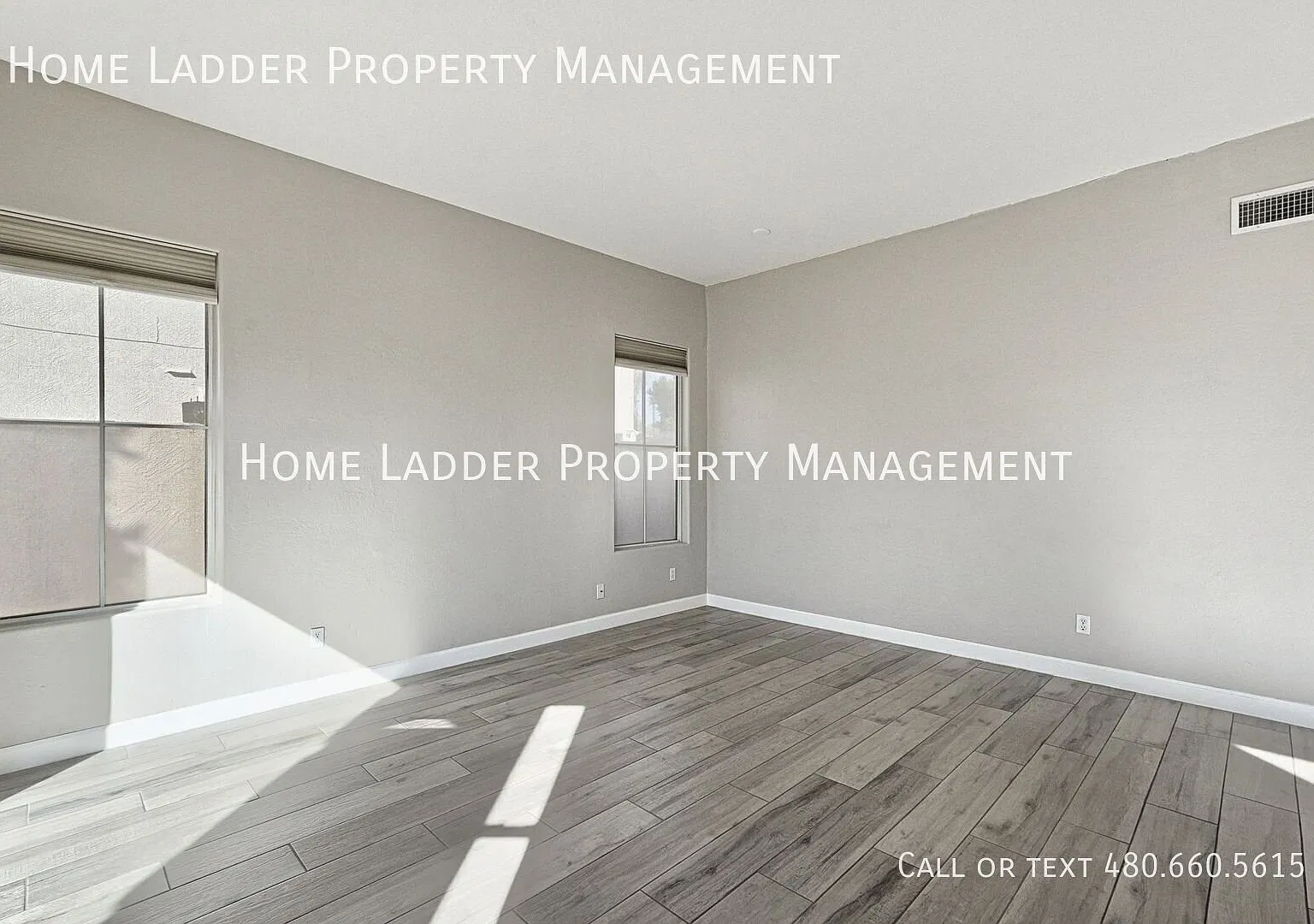 Beautifully Upgraded 4 Bed 2 Bath Home with Pool, Spa & Luxury Kitchen! — Photo 4