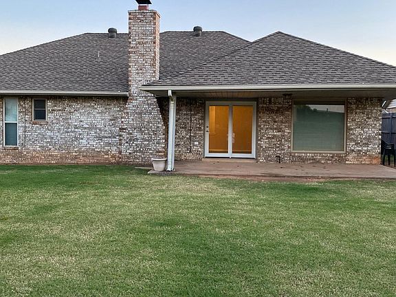 3rd image of 313 E Grand Teton Ct
