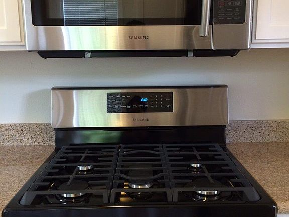 5th image of 235 Miramar Dr