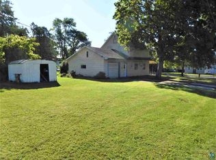 529 W Pine St, Washburn, WI 54891