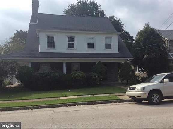 3rd image of 464 Foss Ave