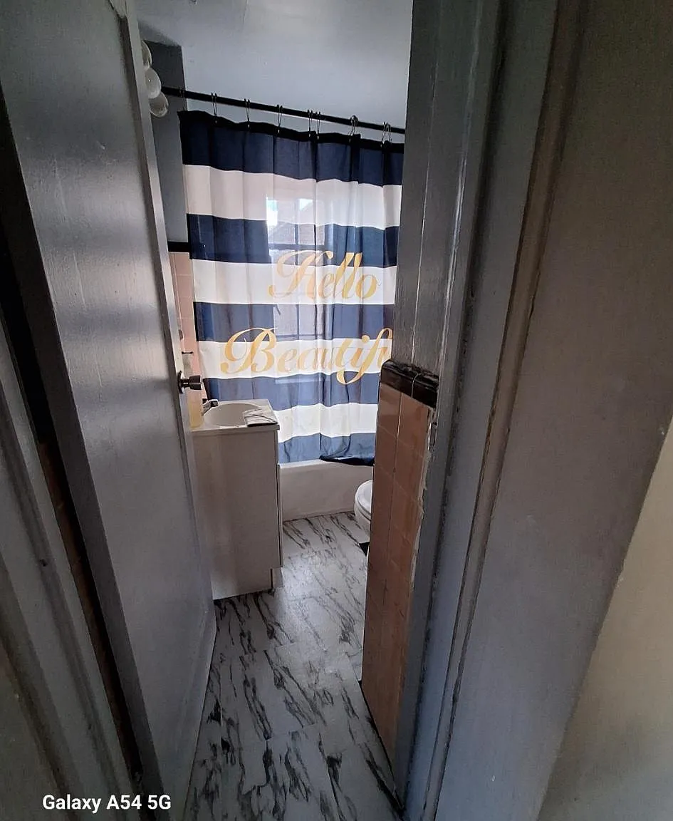 2 bed, 1640 sqft, $1,100 — Photo 1