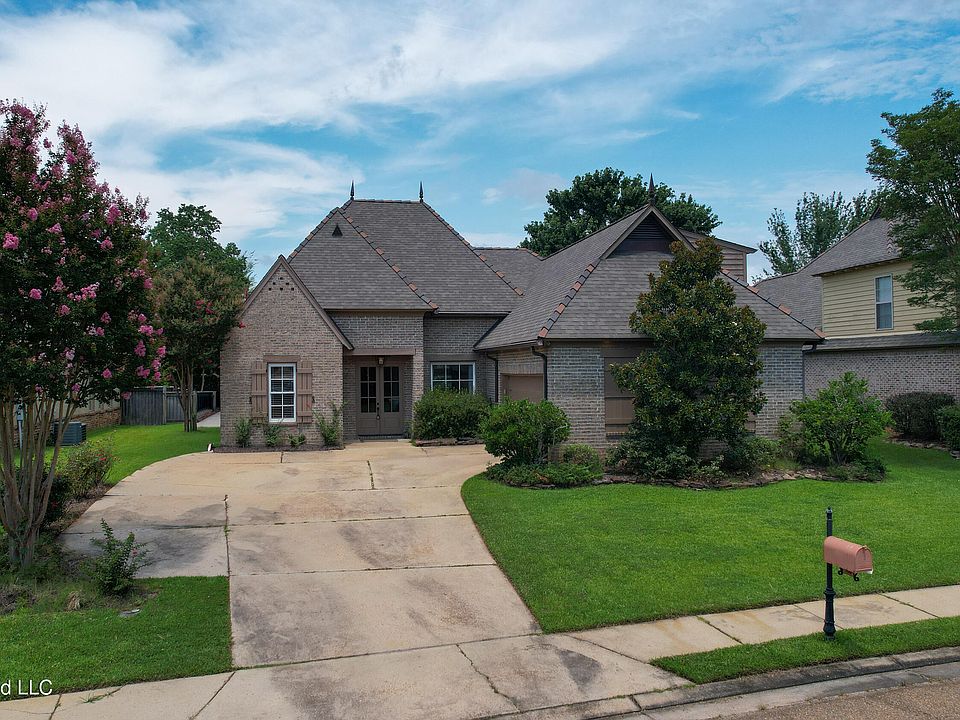 1st image of 109 Brisage Dr