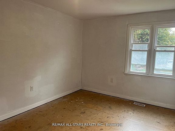 5th image of 27 Margaret St