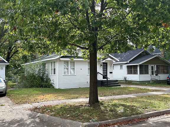 2nd image of 1043 Ada Ave