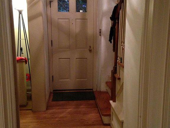 4th image of 10421 W Hillside Ave