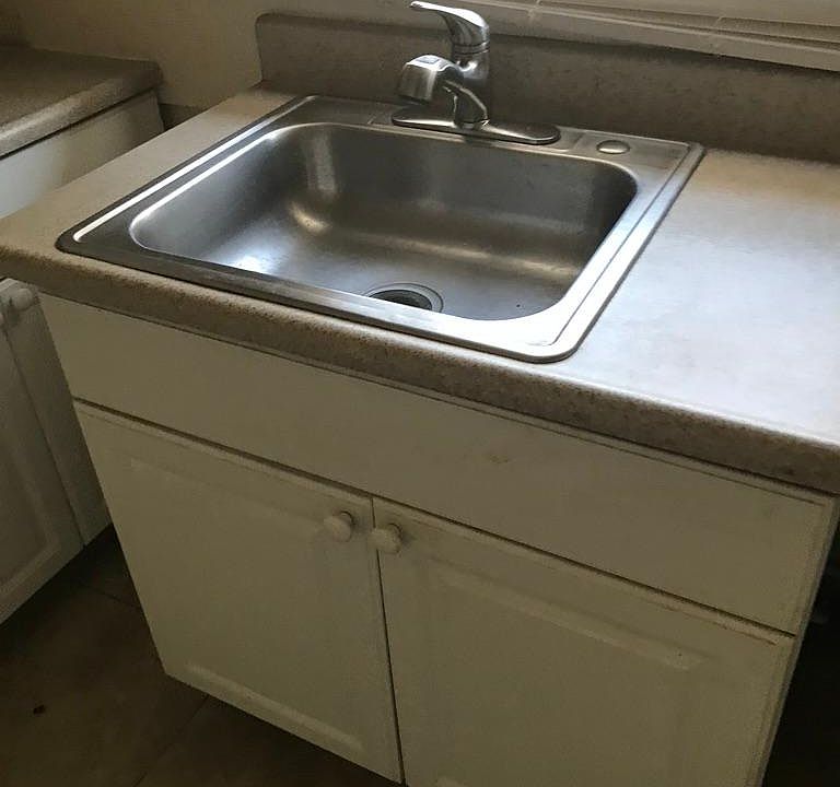 1st image of 248 E San Salvador St #8