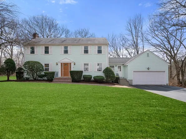 85 Thornberry Rd, Winchester, MA 01890