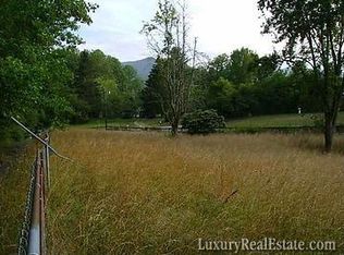 396 Cragmont Rd, Black Mountain, NC 28711