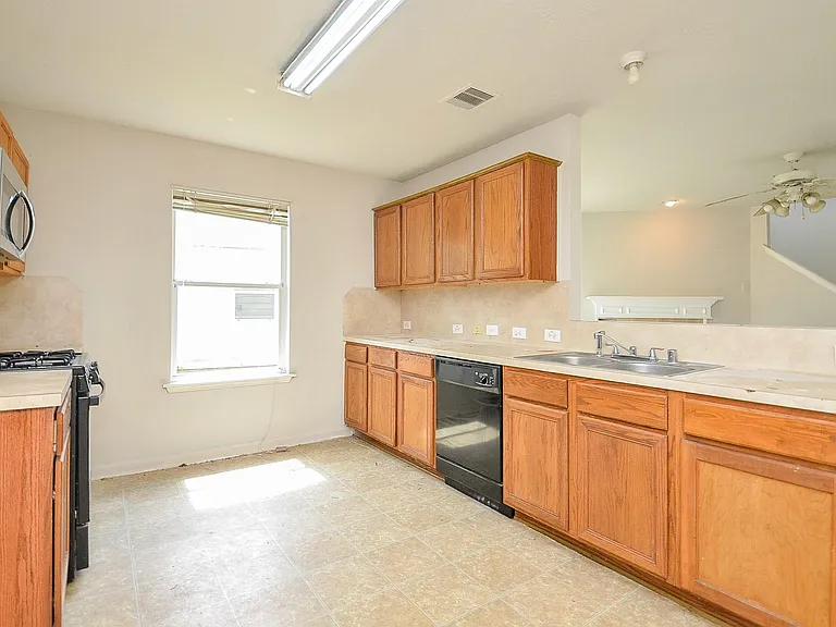 20726 Hardwick Oaks Dr — Photo 9