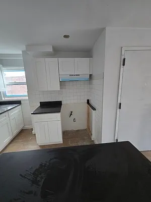 Rented by Plaza Realty | media 5