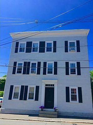 1st image of 10 Daniels St APT 1L