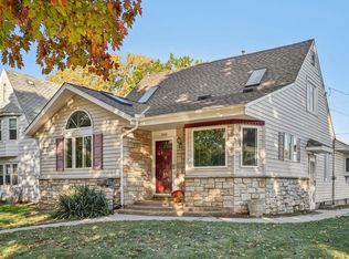 3960 S Lipton Ave, Saint Francis, WI 53235