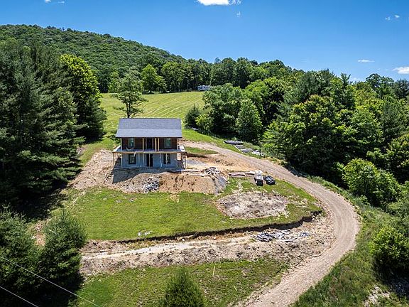 5th image of 5524 Old Bridle Creek Dr