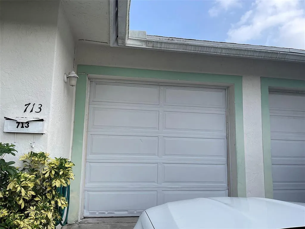 2 bed, 2.0 bath, 2936 sqft, $2,500 — Photo 4
