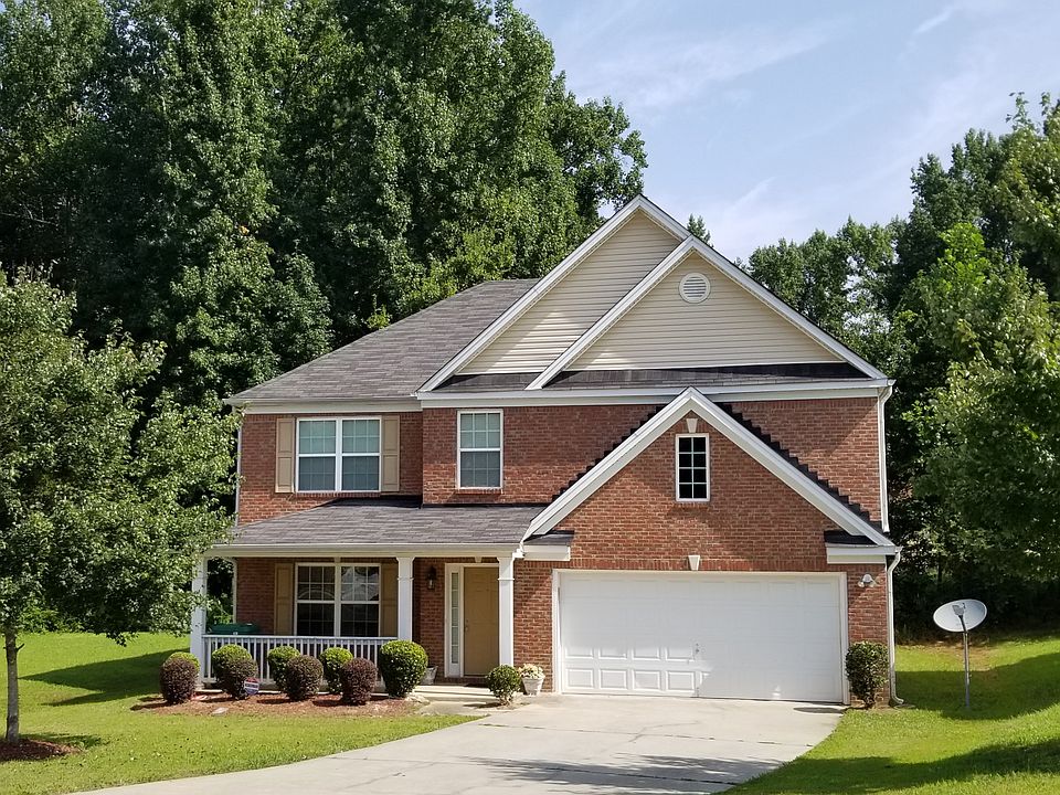 2nd image of 670 Dot Dr