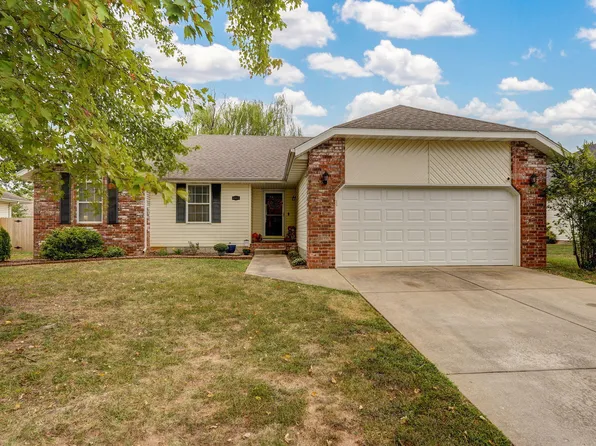 4809 N 9th Street, Ozark, MO 65721